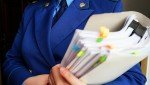 За неисполнение законных требований прокурора руководитель администрации Троицко-Печорска привлечена к административной ответственности